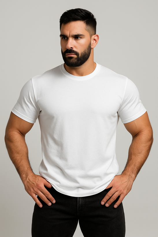 تیشرت سفید ساده مردانه از جنس پنبه خالص، سبک و راحت، مناسب استفاده روزمره